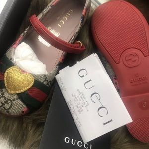 Gucci Ladybug Flats
